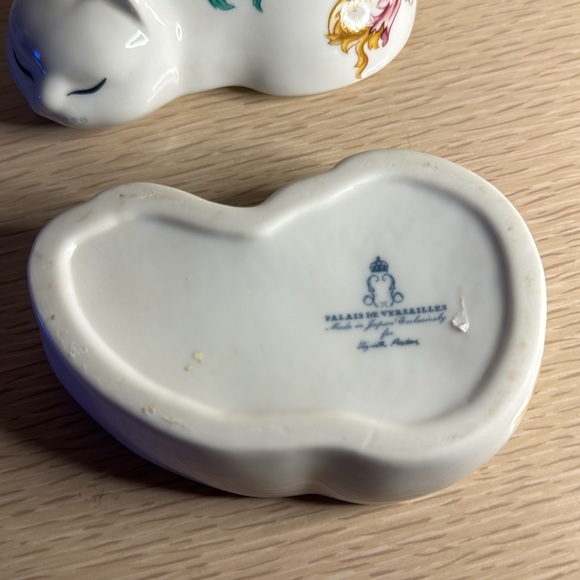 Vintage Palais De Versailles Ceramic Floral Cat Trinket Box - Picture 4 of 4